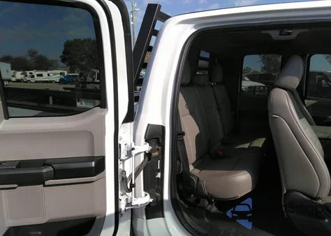 2022 Ford F-250 Xl z USA, uszkodzony, nr VIN 1FT7X2AT5NED56436